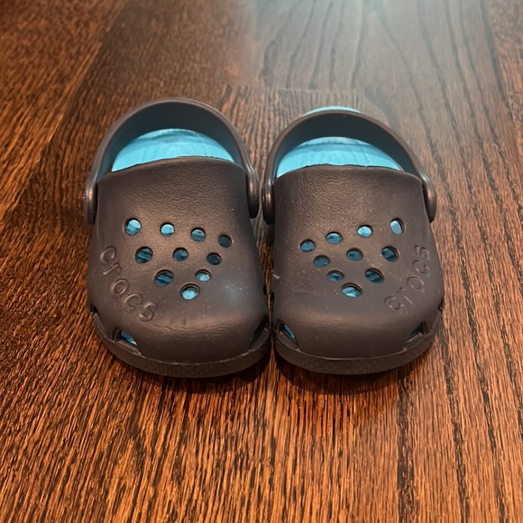 Crocs! - Picture 3 of 6